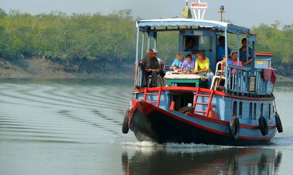 Is Sundarbans worth visiting?